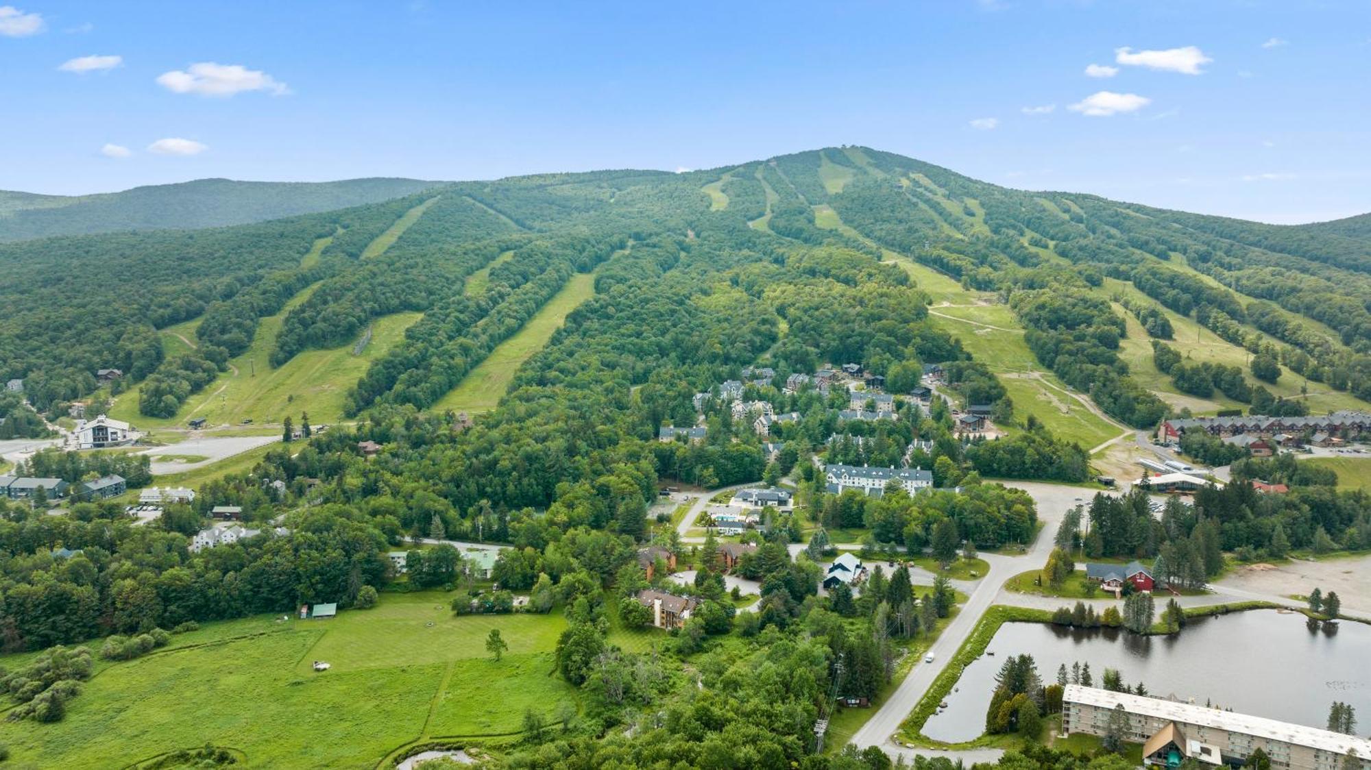 Mountaineer Inn West Dover Extérieur photo