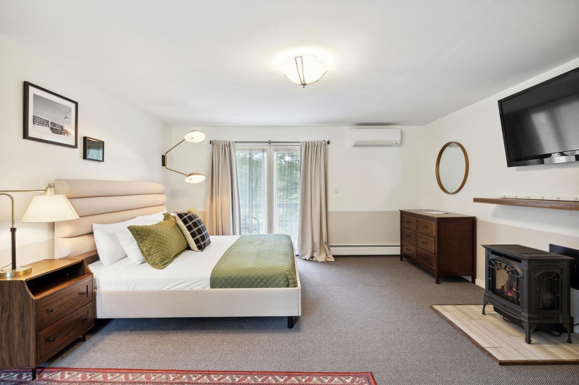 Mountaineer Inn West Dover Extérieur photo